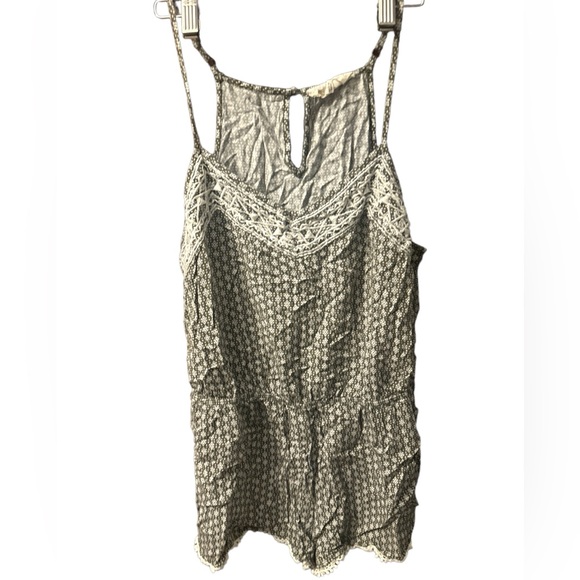 Boho Romper - Picture 2 of 6